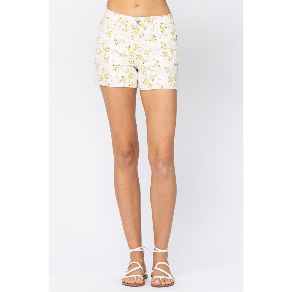 Judy Blue Women's White Denim Floral Shorts Medium NWT